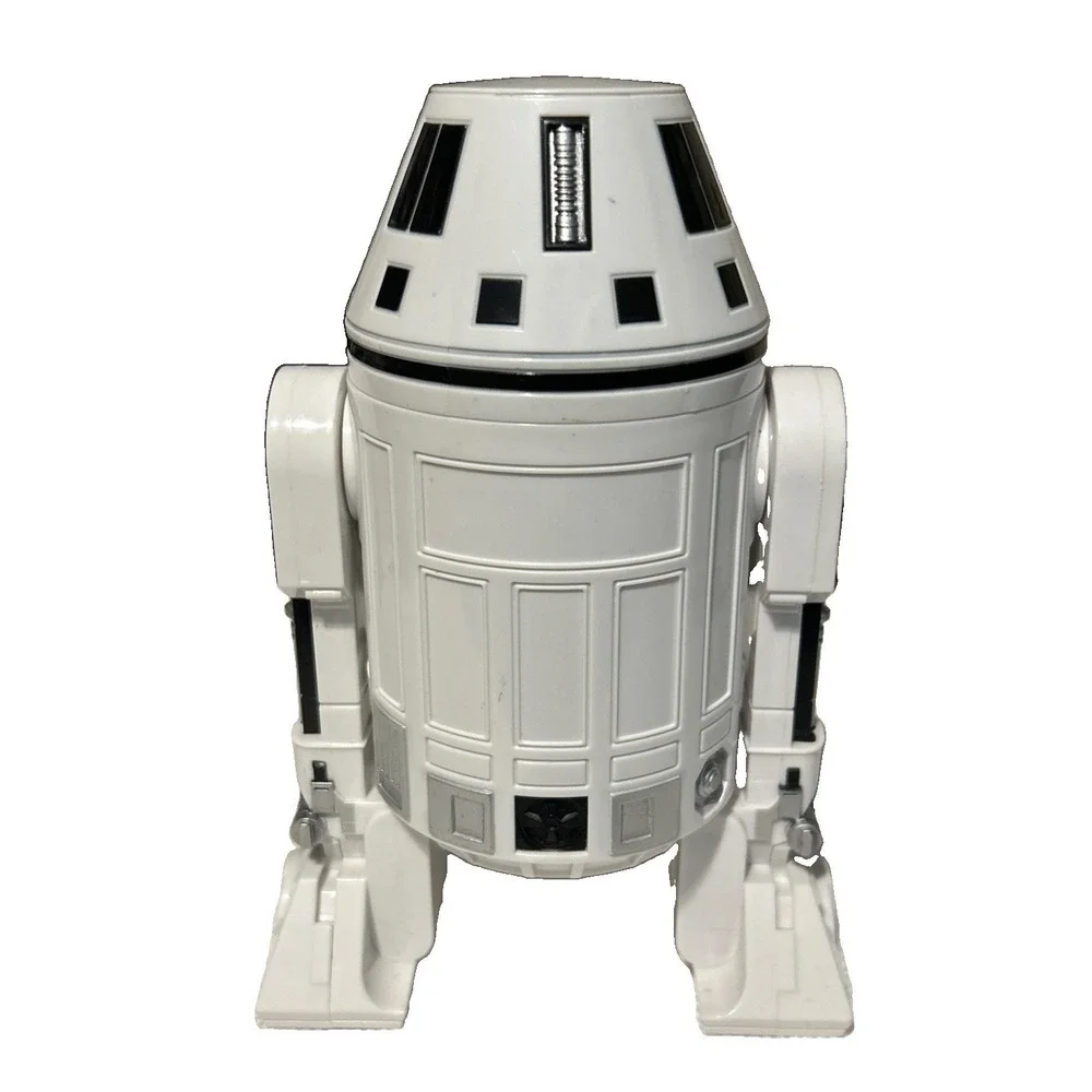 Star Wars RO-4LO Astromech Droid in The Force Awakens 7